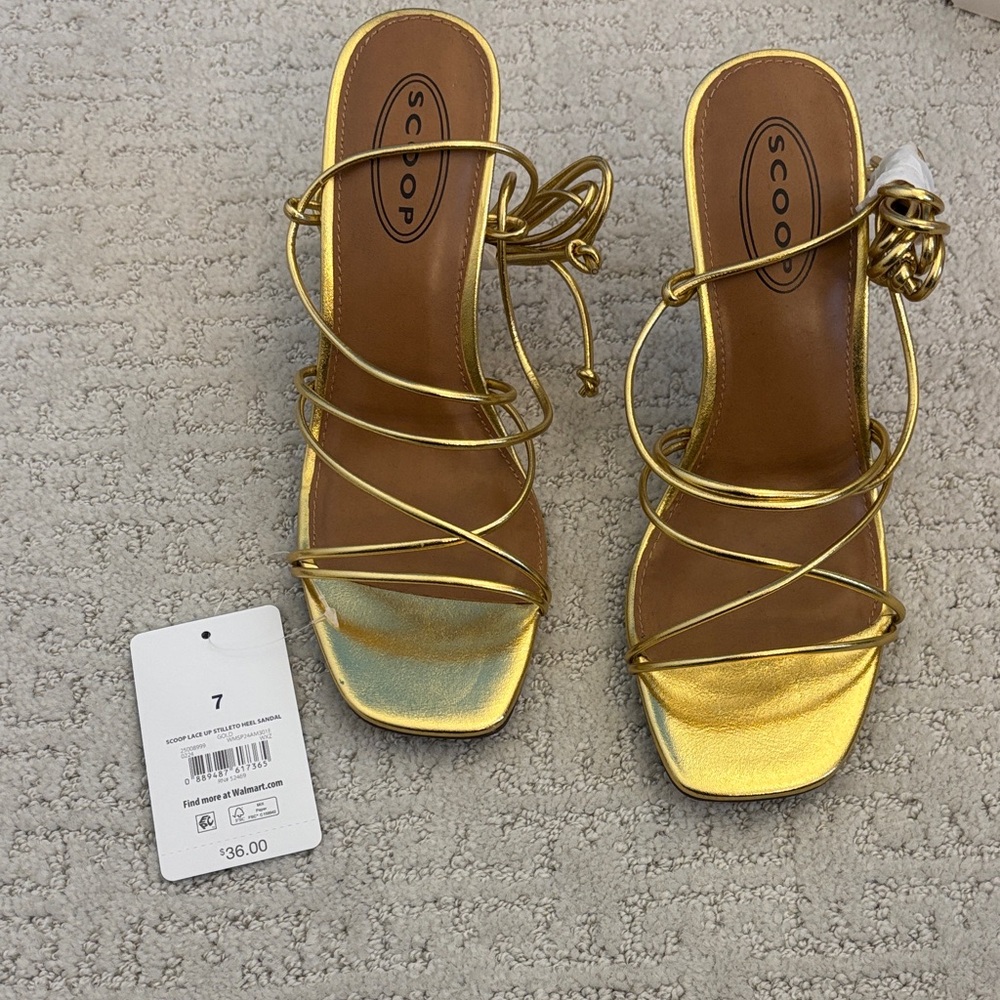 Scoop Gold Strappy Women's Sandals. 7. New